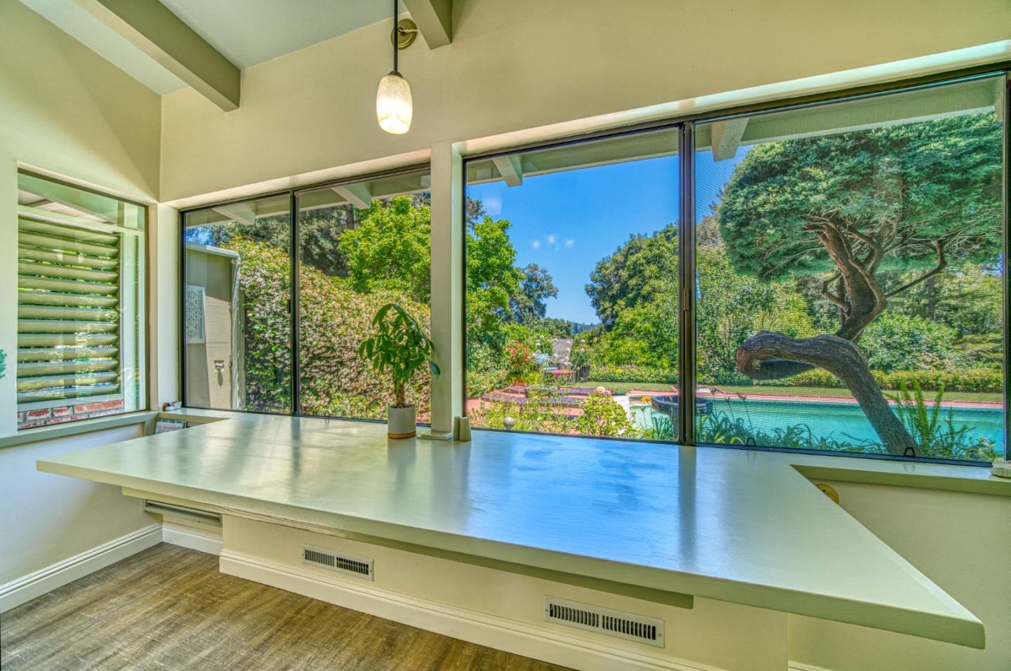 Detail Gallery Image 13 of 78 For 699 Felton Empire Rd, Felton,  CA 95018 - 3 Beds | 1/2 Baths