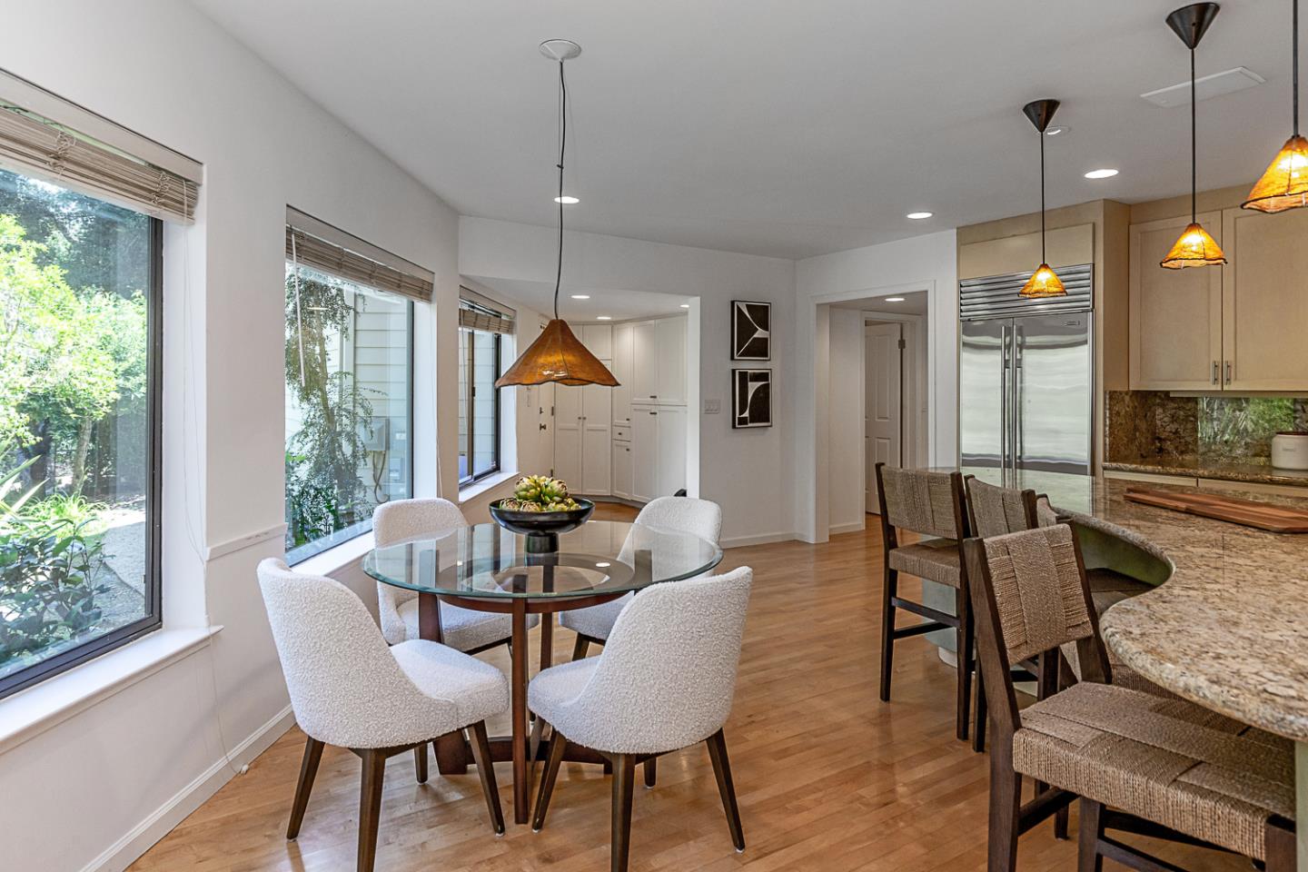 Detail Gallery Image 17 of 59 For 3 Oak Forest Ct, Portola Valley,  CA 94028 - 6 Beds | 5/1 Baths