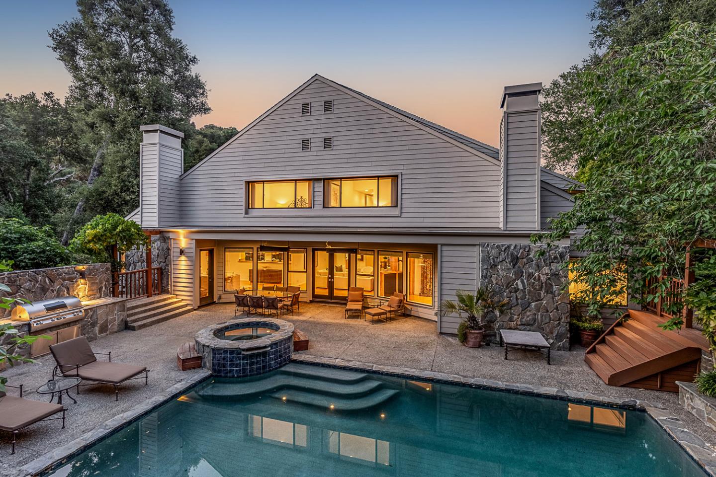 Detail Gallery Image 41 of 59 For 3 Oak Forest Ct, Portola Valley,  CA 94028 - 6 Beds | 5/1 Baths