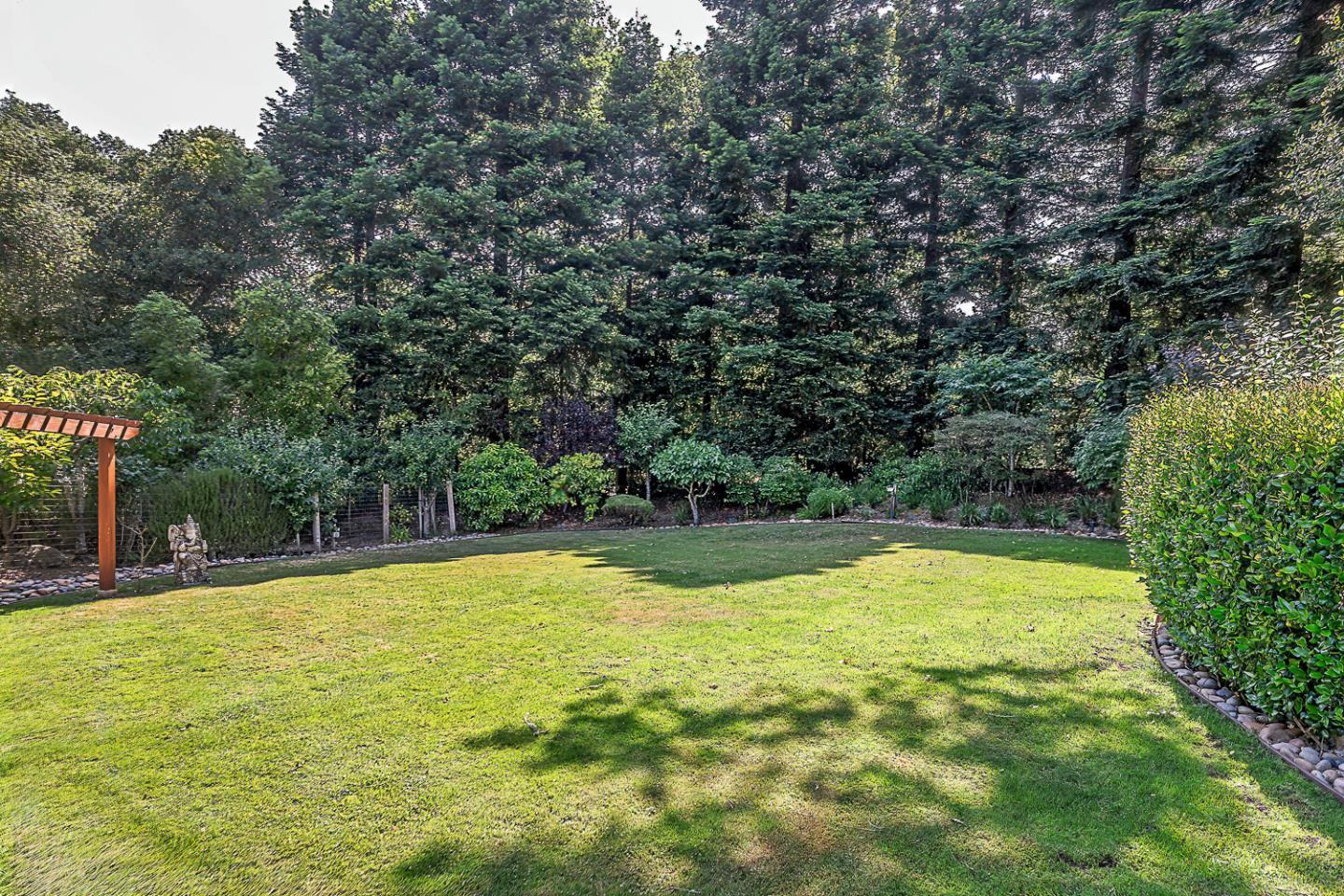Detail Gallery Image 48 of 59 For 3 Oak Forest Ct, Portola Valley,  CA 94028 - 6 Beds | 5/1 Baths