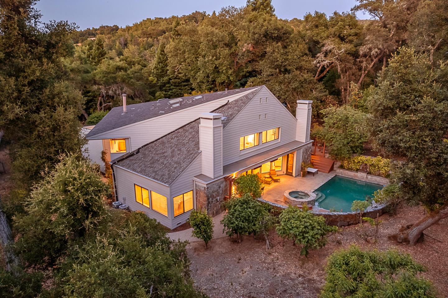 Detail Gallery Image 52 of 59 For 3 Oak Forest Ct, Portola Valley,  CA 94028 - 6 Beds | 5/1 Baths