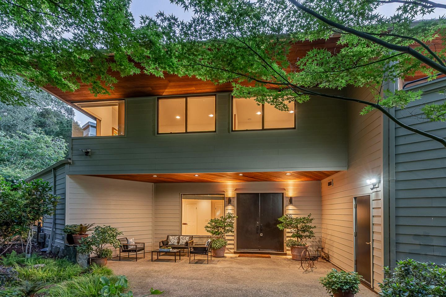 Detail Gallery Image 6 of 59 For 3 Oak Forest Ct, Portola Valley,  CA 94028 - 6 Beds | 5/1 Baths