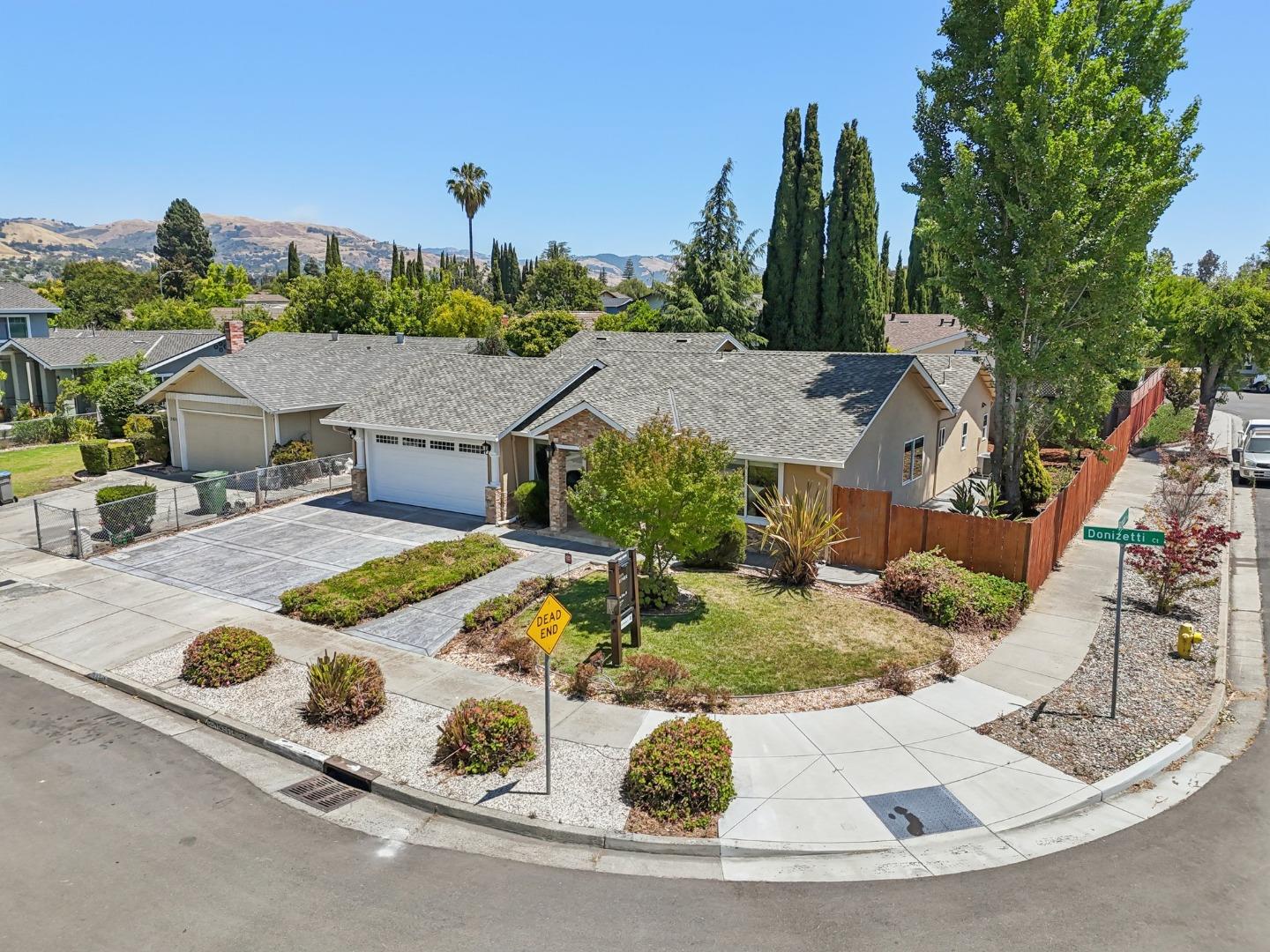 Detail Gallery Image 28 of 33 For 2820 Donizetti Ct, San Jose,  CA 95132 - 4 Beds | 3 Baths