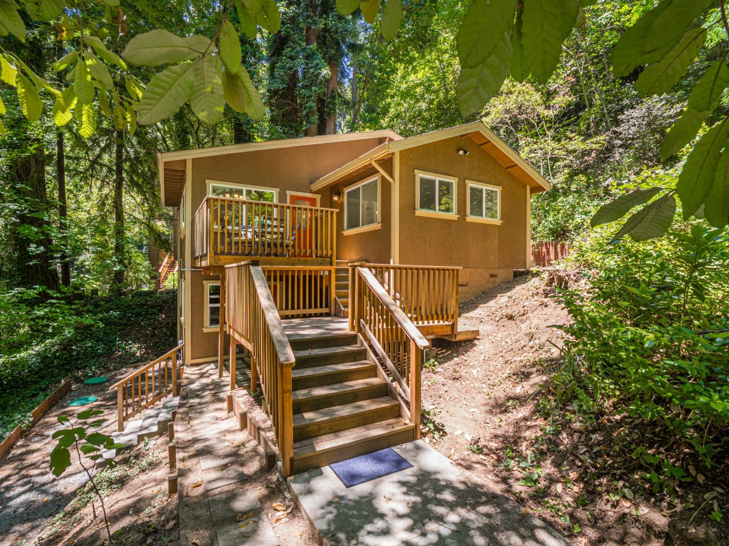 Detail Gallery Image 2 of 54 For 956 Brookside Dr, Felton,  CA 95018 - 2 Beds | 2 Baths