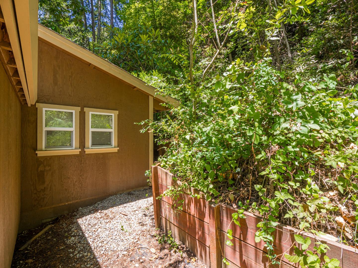 Detail Gallery Image 43 of 54 For 956 Brookside Dr, Felton,  CA 95018 - 2 Beds | 2 Baths