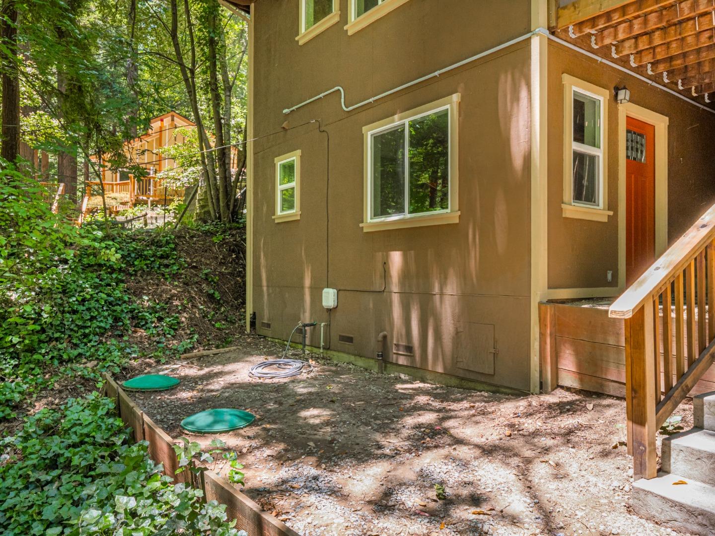 Detail Gallery Image 44 of 54 For 956 Brookside Dr, Felton,  CA 95018 - 2 Beds | 2 Baths