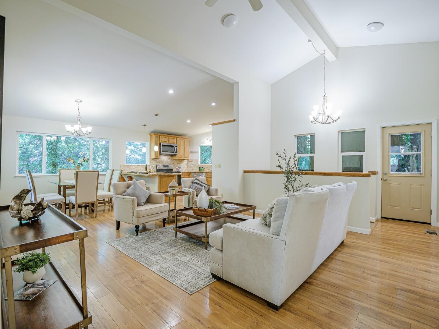 Detail Gallery Image 8 of 54 For 956 Brookside Dr, Felton,  CA 95018 - 2 Beds | 2 Baths