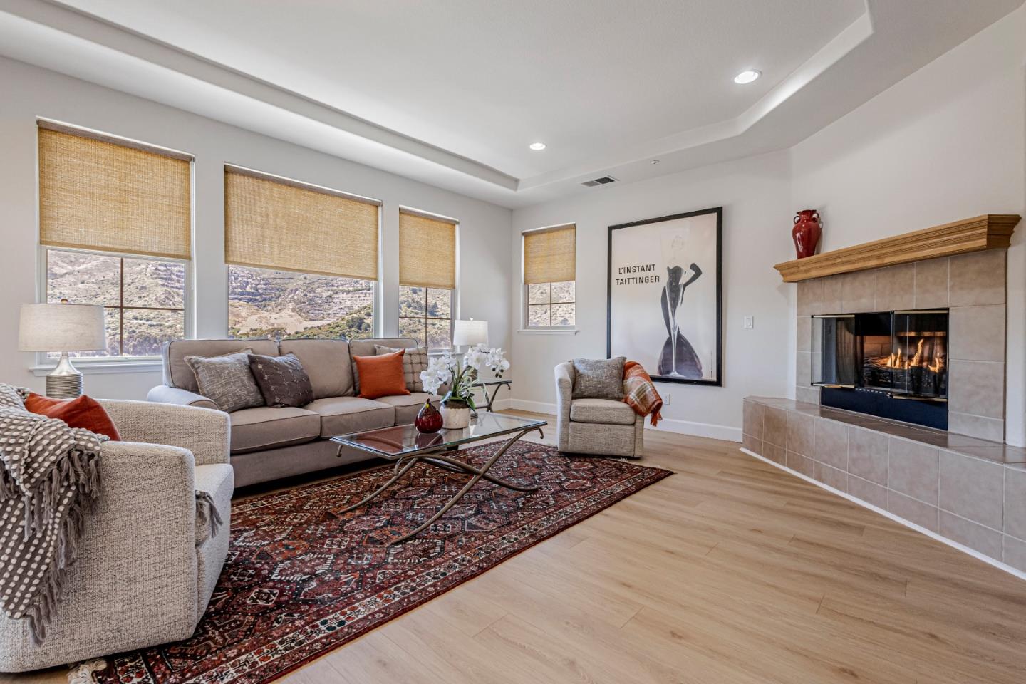 Detail Gallery Image 18 of 66 For 33 Lupine Valley Ct, Brisbane,  CA 94005 - 4 Beds | 2/1 Baths