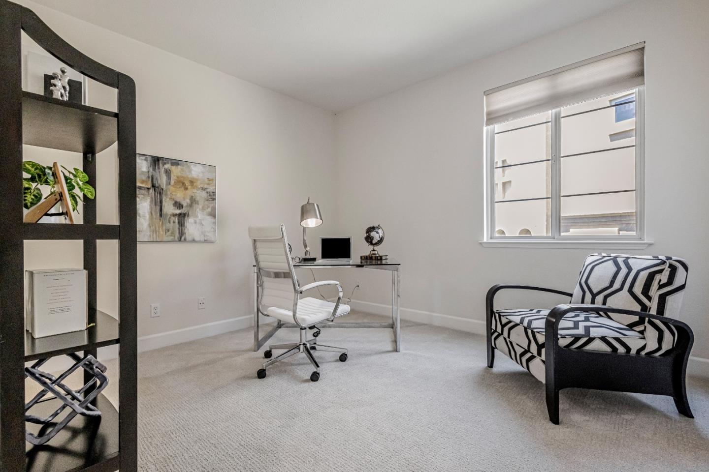 Detail Gallery Image 24 of 66 For 33 Lupine Valley Ct, Brisbane,  CA 94005 - 4 Beds | 2/1 Baths