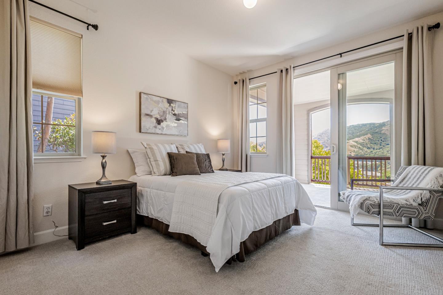 Detail Gallery Image 36 of 66 For 33 Lupine Valley Ct, Brisbane,  CA 94005 - 4 Beds | 2/1 Baths