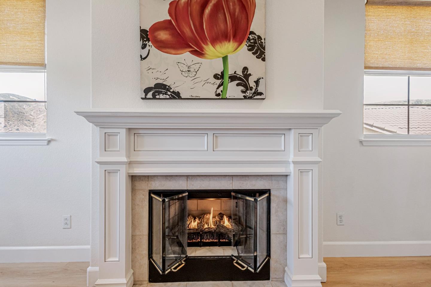 Detail Gallery Image 4 of 66 For 33 Lupine Valley Ct, Brisbane,  CA 94005 - 4 Beds | 2/1 Baths