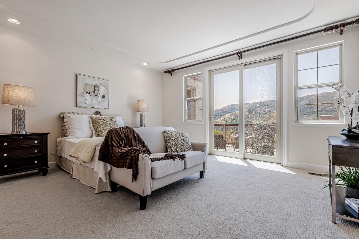 Detail Gallery Image 41 of 66 For 33 Lupine Valley Ct, Brisbane,  CA 94005 - 4 Beds | 2/1 Baths