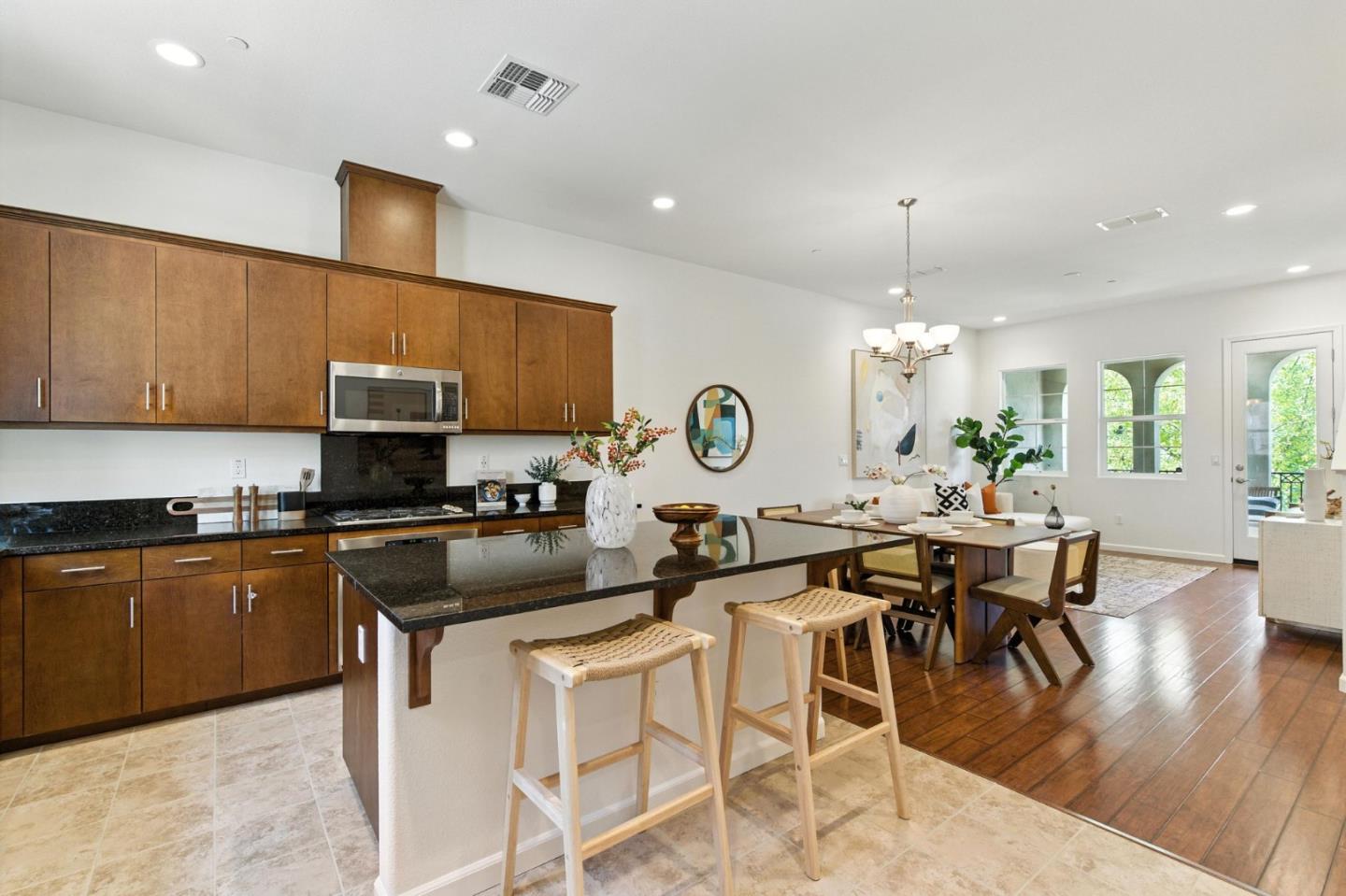 Detail Gallery Image 13 of 46 For 39855 Pelton Ter, Newark,  CA 94560 - 4 Beds | 3/1 Baths
