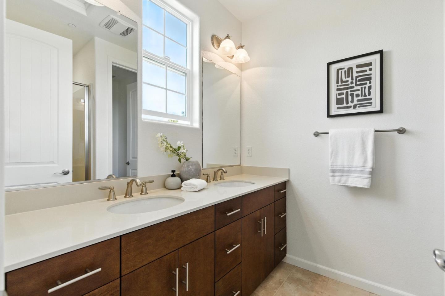Detail Gallery Image 22 of 46 For 39855 Pelton Ter, Newark,  CA 94560 - 4 Beds | 3/1 Baths