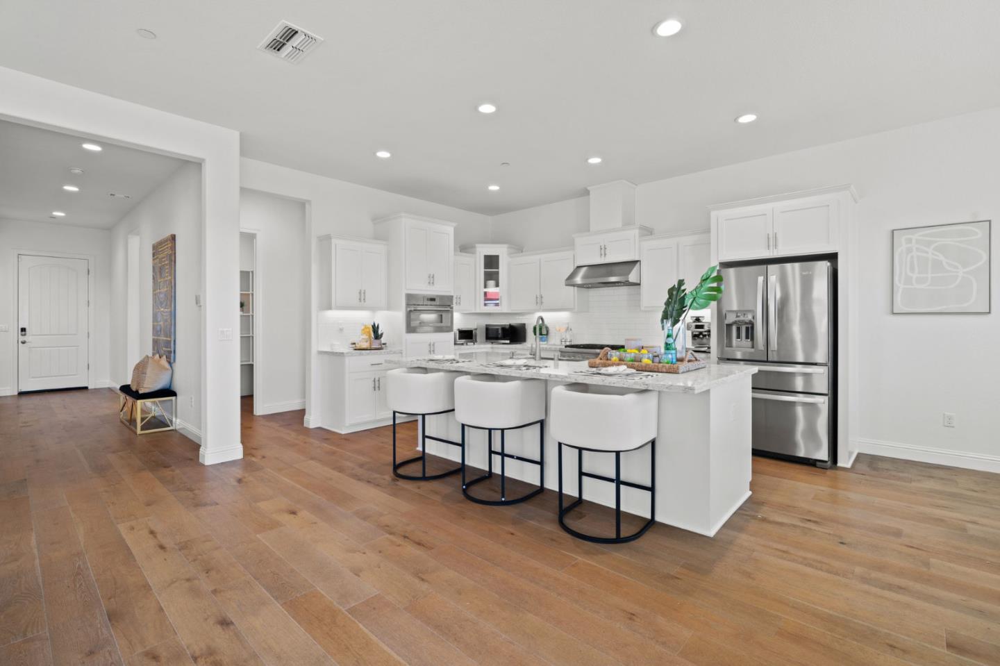 Detail Gallery Image 15 of 84 For 6757 Grasshopper Ave, Newark,  CA 94560 - 4 Beds | 4/1 Baths