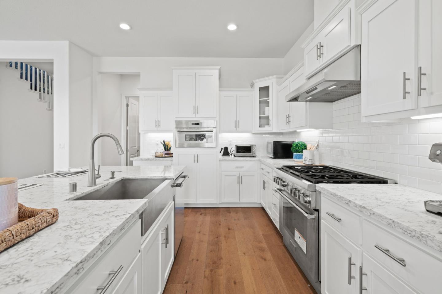 Detail Gallery Image 22 of 84 For 6757 Grasshopper Ave, Newark,  CA 94560 - 4 Beds | 4/1 Baths