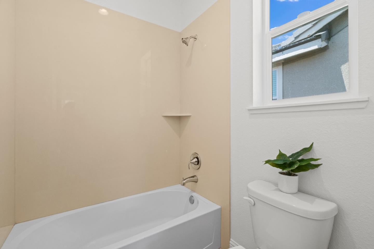 Detail Gallery Image 30 of 84 For 6757 Grasshopper Ave, Newark,  CA 94560 - 4 Beds | 4/1 Baths