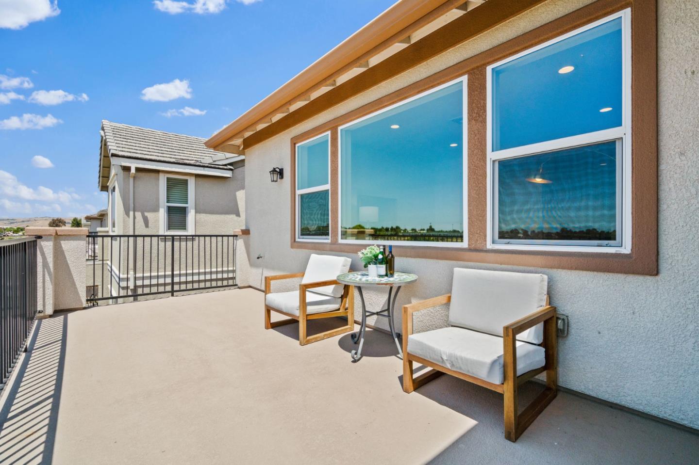 Detail Gallery Image 36 of 84 For 6757 Grasshopper Ave, Newark,  CA 94560 - 4 Beds | 4/1 Baths