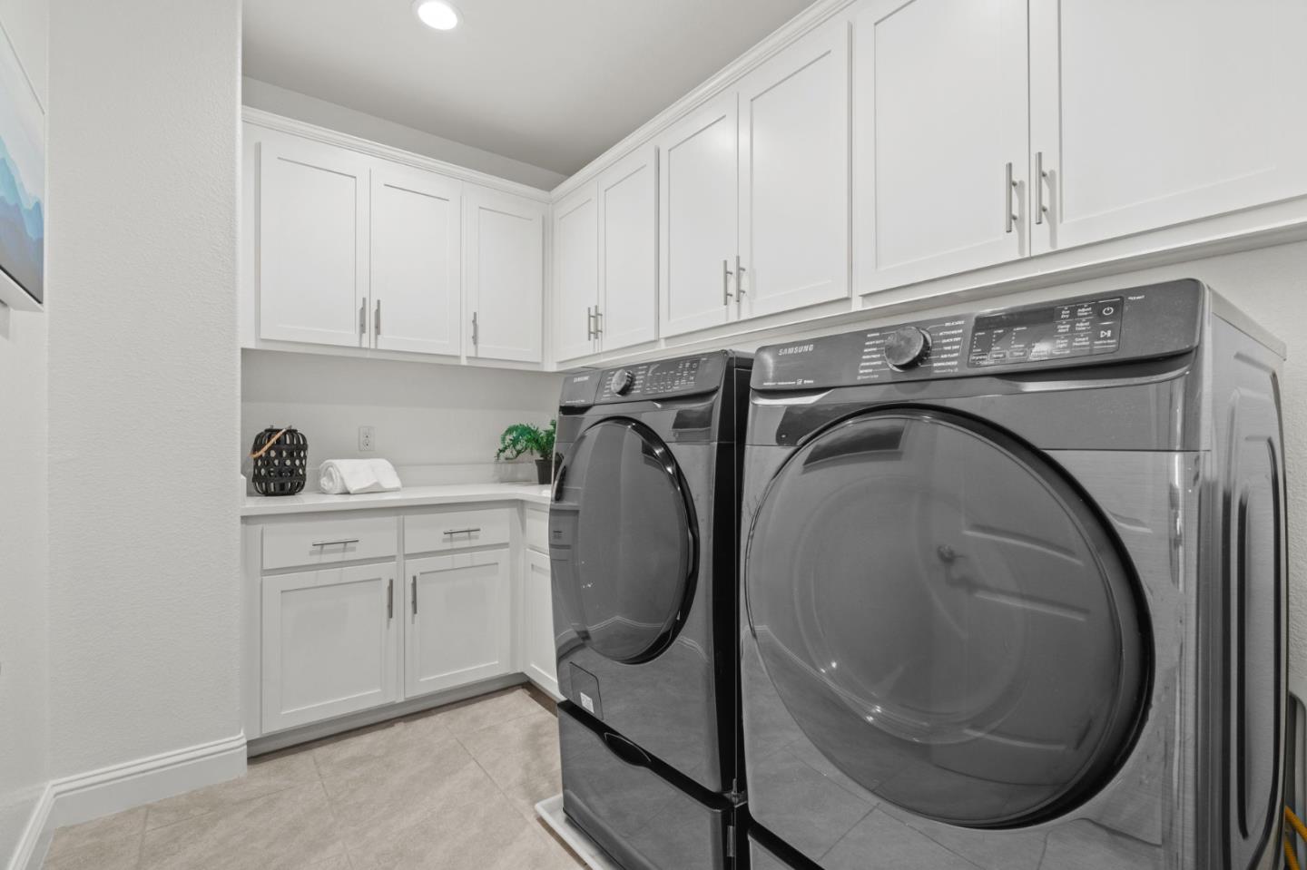 Detail Gallery Image 42 of 84 For 6757 Grasshopper Ave, Newark,  CA 94560 - 4 Beds | 4/1 Baths