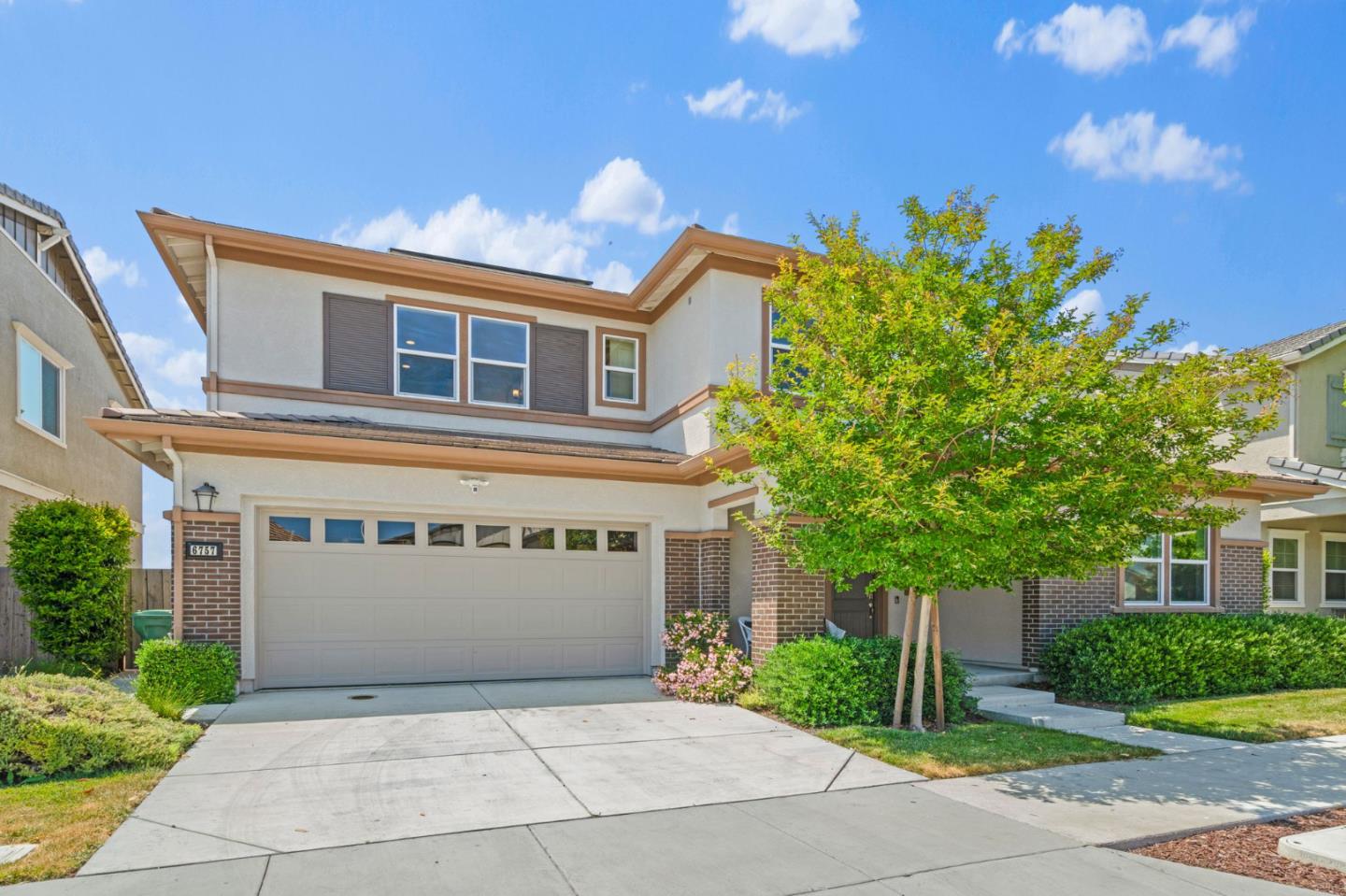 Detail Gallery Image 7 of 84 For 6757 Grasshopper Ave, Newark,  CA 94560 - 4 Beds | 4/1 Baths