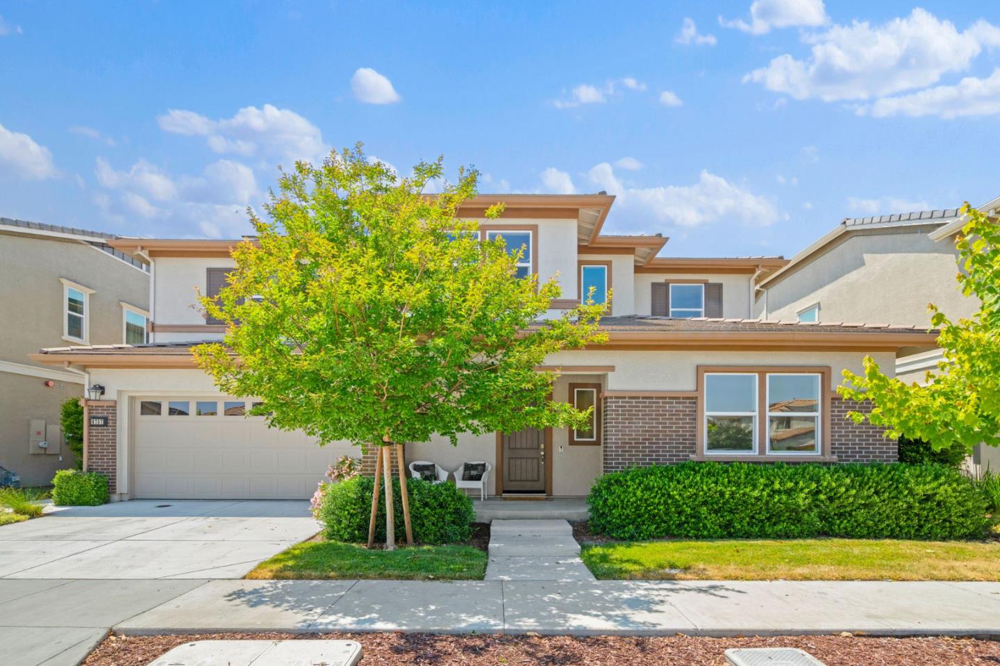 Detail Gallery Image 8 of 84 For 6757 Grasshopper Ave, Newark,  CA 94560 - 4 Beds | 4/1 Baths