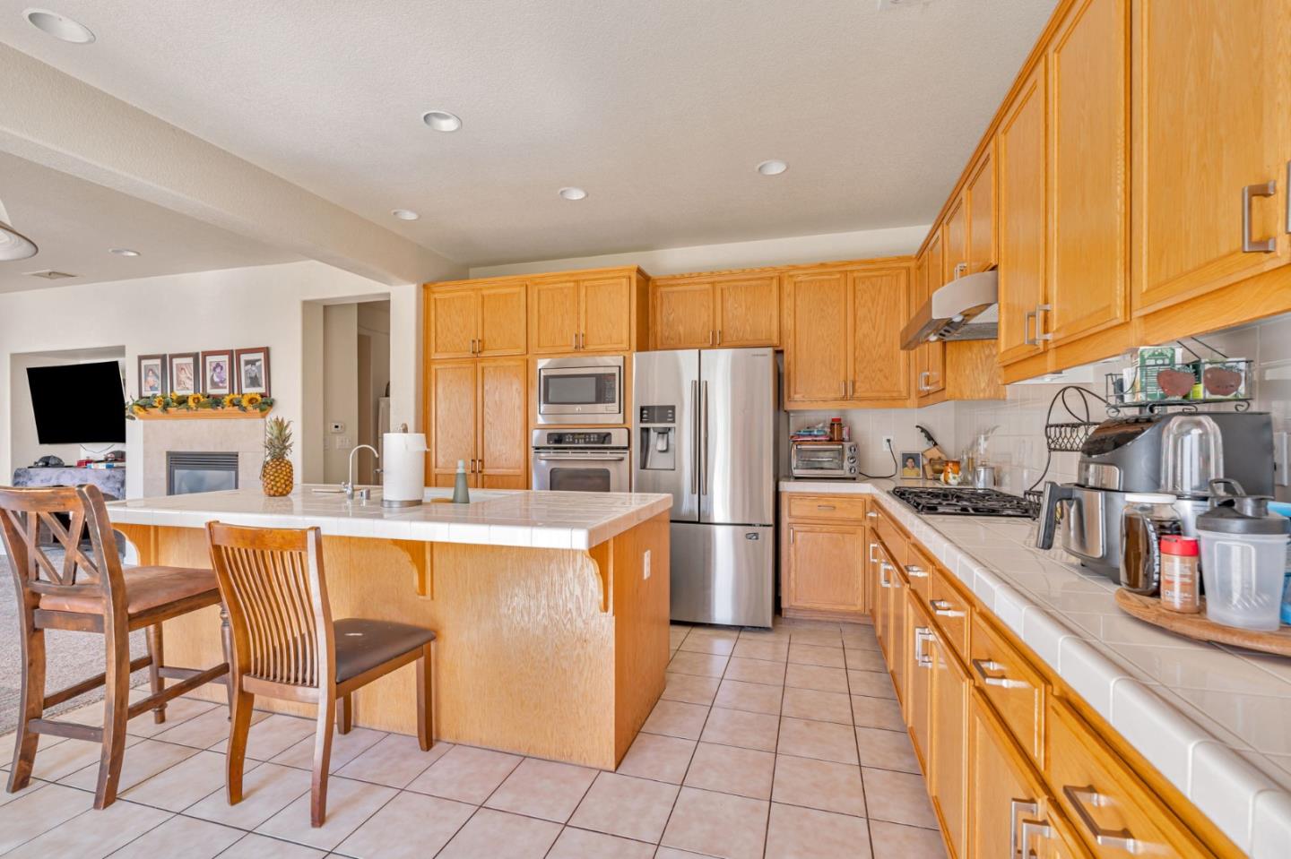 Detail Gallery Image 15 of 56 For 367 Sunburst St, Los Banos,  CA 93635 - 6 Beds | 3 Baths