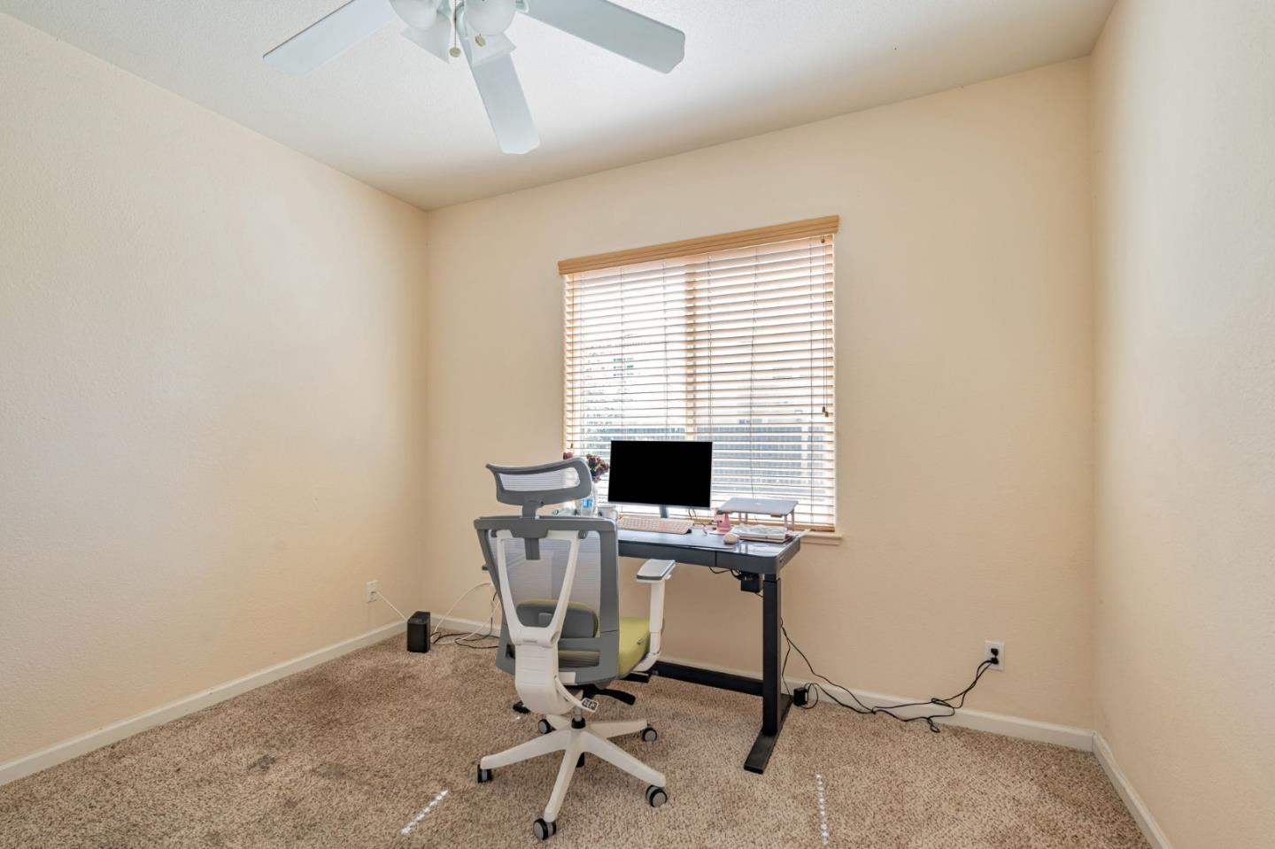 Detail Gallery Image 26 of 56 For 367 Sunburst St, Los Banos,  CA 93635 - 6 Beds | 3 Baths