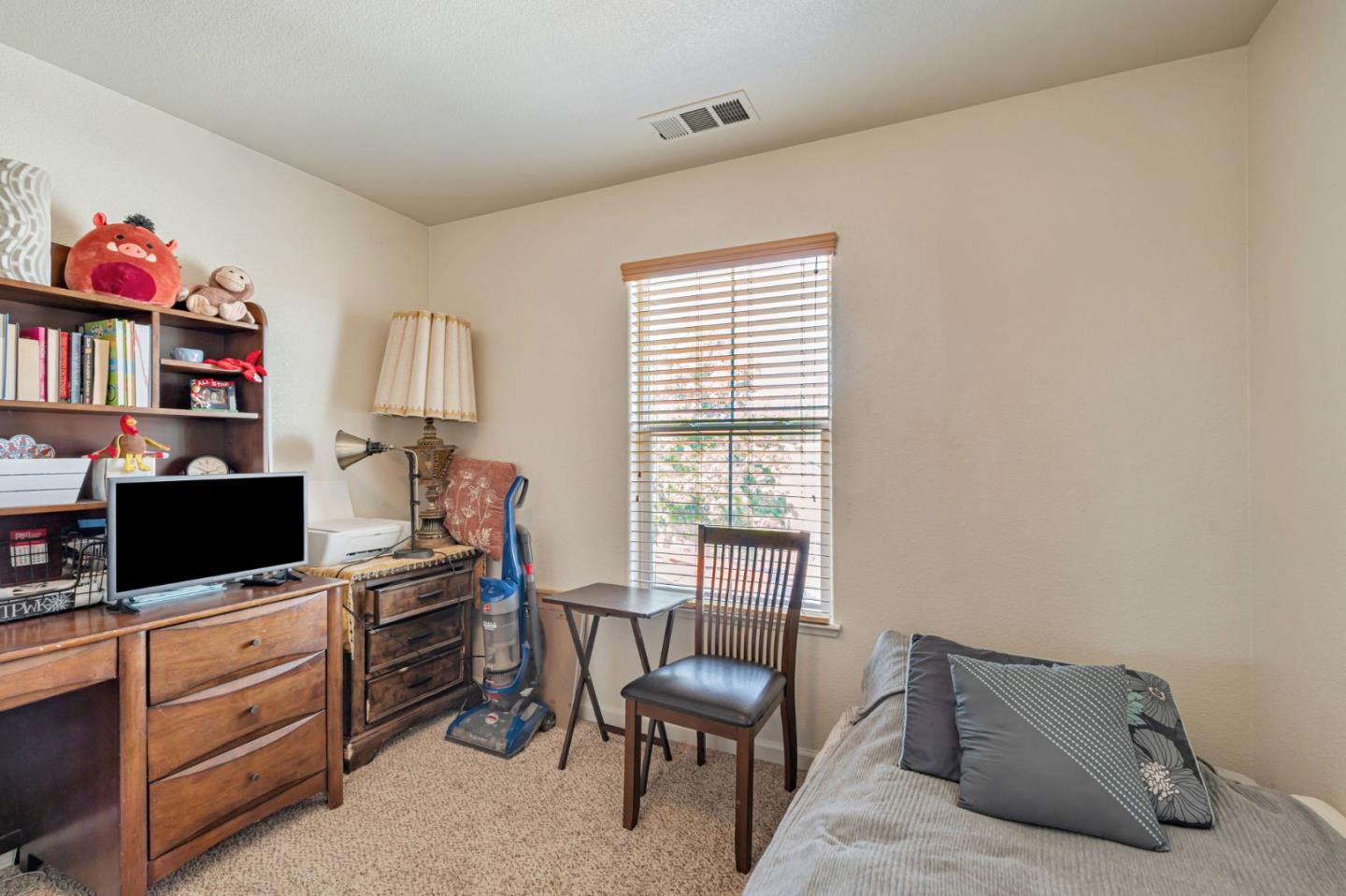 Detail Gallery Image 39 of 56 For 367 Sunburst St, Los Banos,  CA 93635 - 6 Beds | 3 Baths