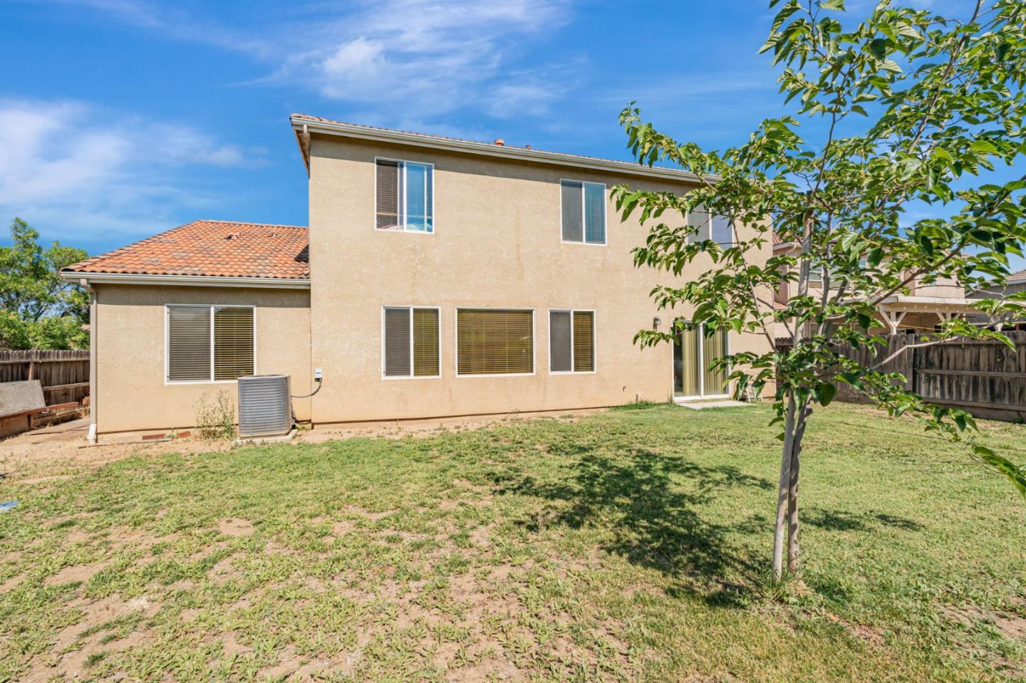 Detail Gallery Image 49 of 56 For 367 Sunburst St, Los Banos,  CA 93635 - 6 Beds | 3 Baths