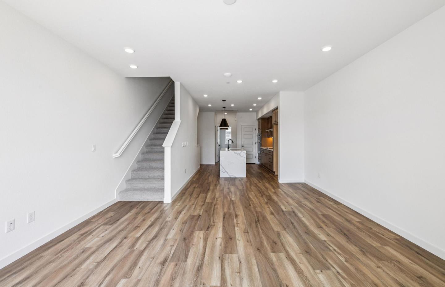 Detail Gallery Image 25 of 53 For 1377 California Cir, Milpitas,  CA 95035 - 3 Beds | 2 Baths