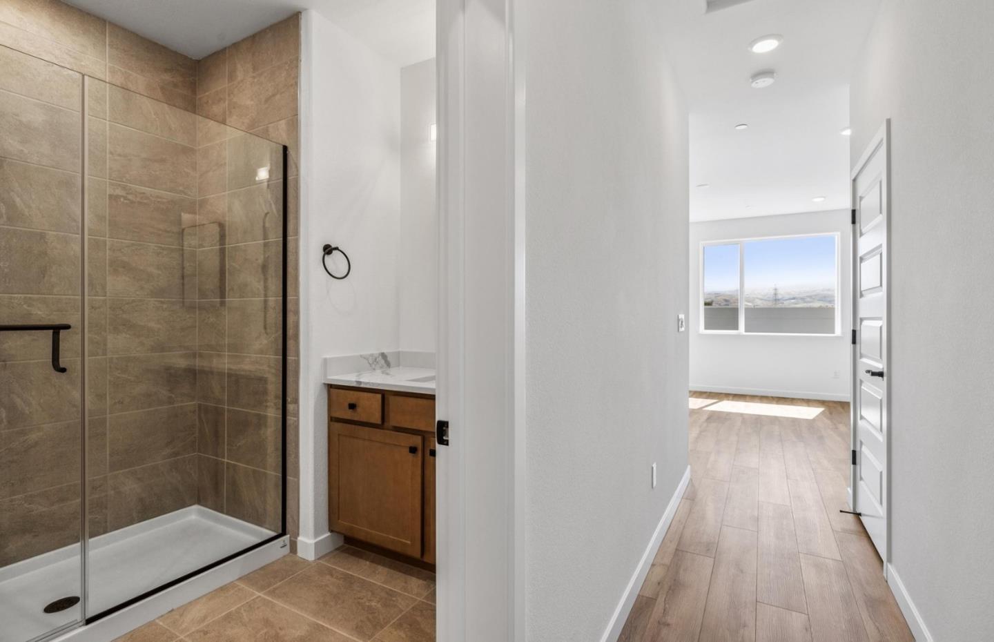 Detail Gallery Image 38 of 53 For 1377 California Cir, Milpitas,  CA 95035 - 3 Beds | 2 Baths
