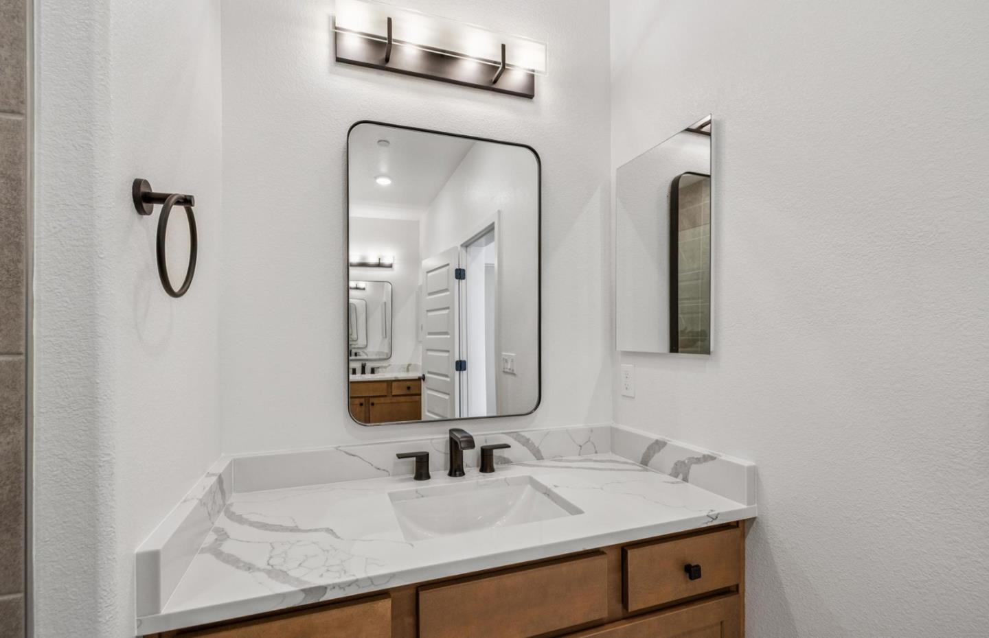 Detail Gallery Image 45 of 53 For 1377 California Cir, Milpitas,  CA 95035 - 3 Beds | 2 Baths