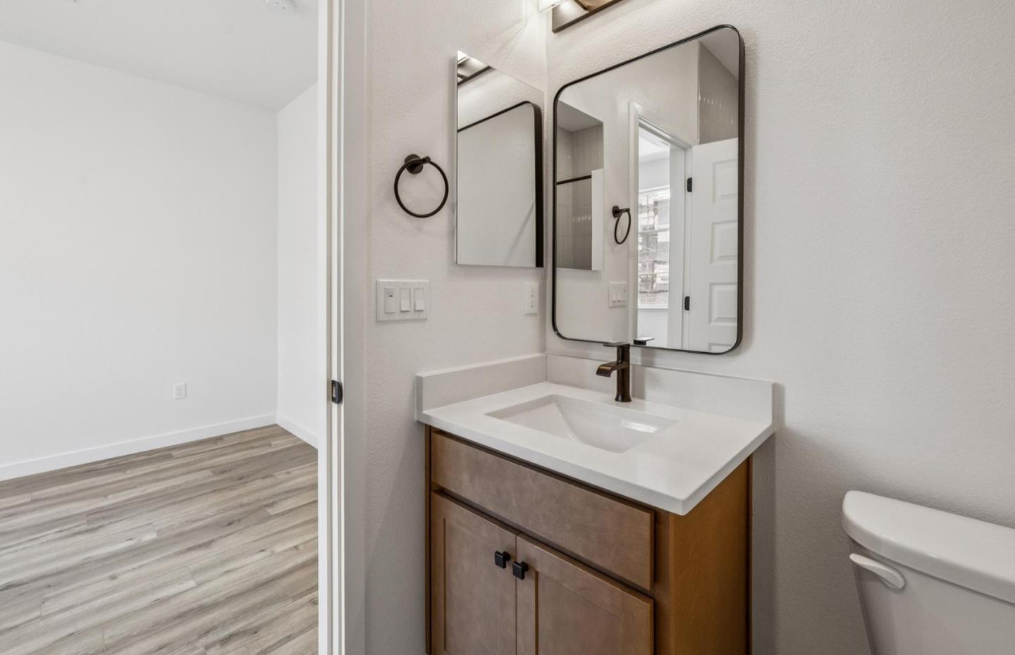 Detail Gallery Image 52 of 53 For 1377 California Cir, Milpitas,  CA 95035 - 3 Beds | 2 Baths