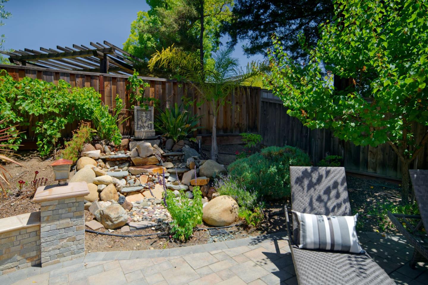Detail Gallery Image 38 of 44 For 6892 Villagewood Way, San Jose,  CA 95120 - 4 Beds | 3 Baths