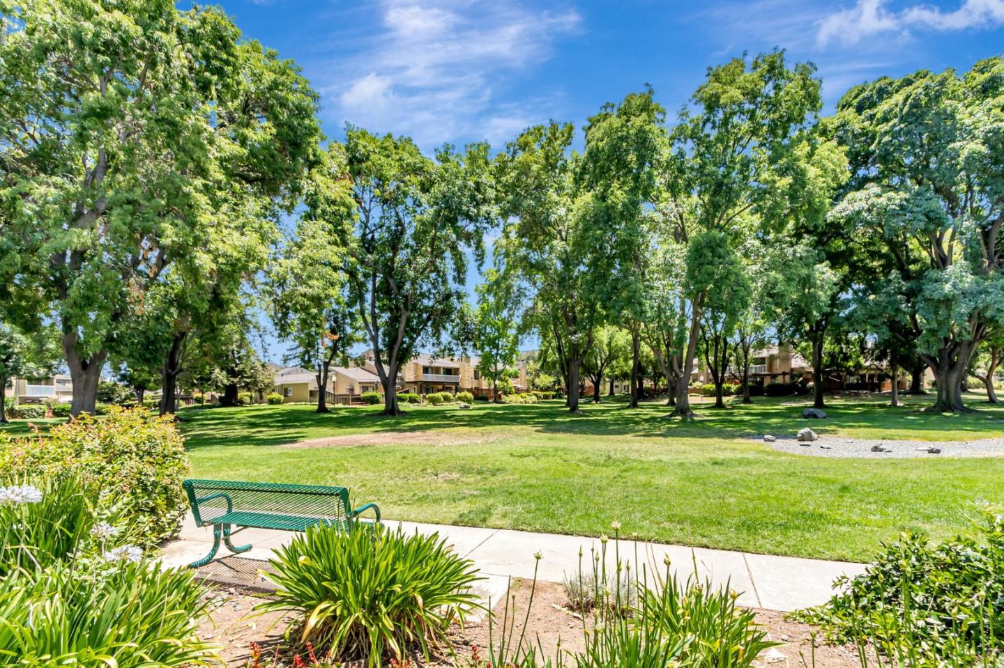 Detail Gallery Image 2 of 44 For 6579 Cooperage Ct, San Jose,  CA 95120 - 2 Beds | 2 Baths