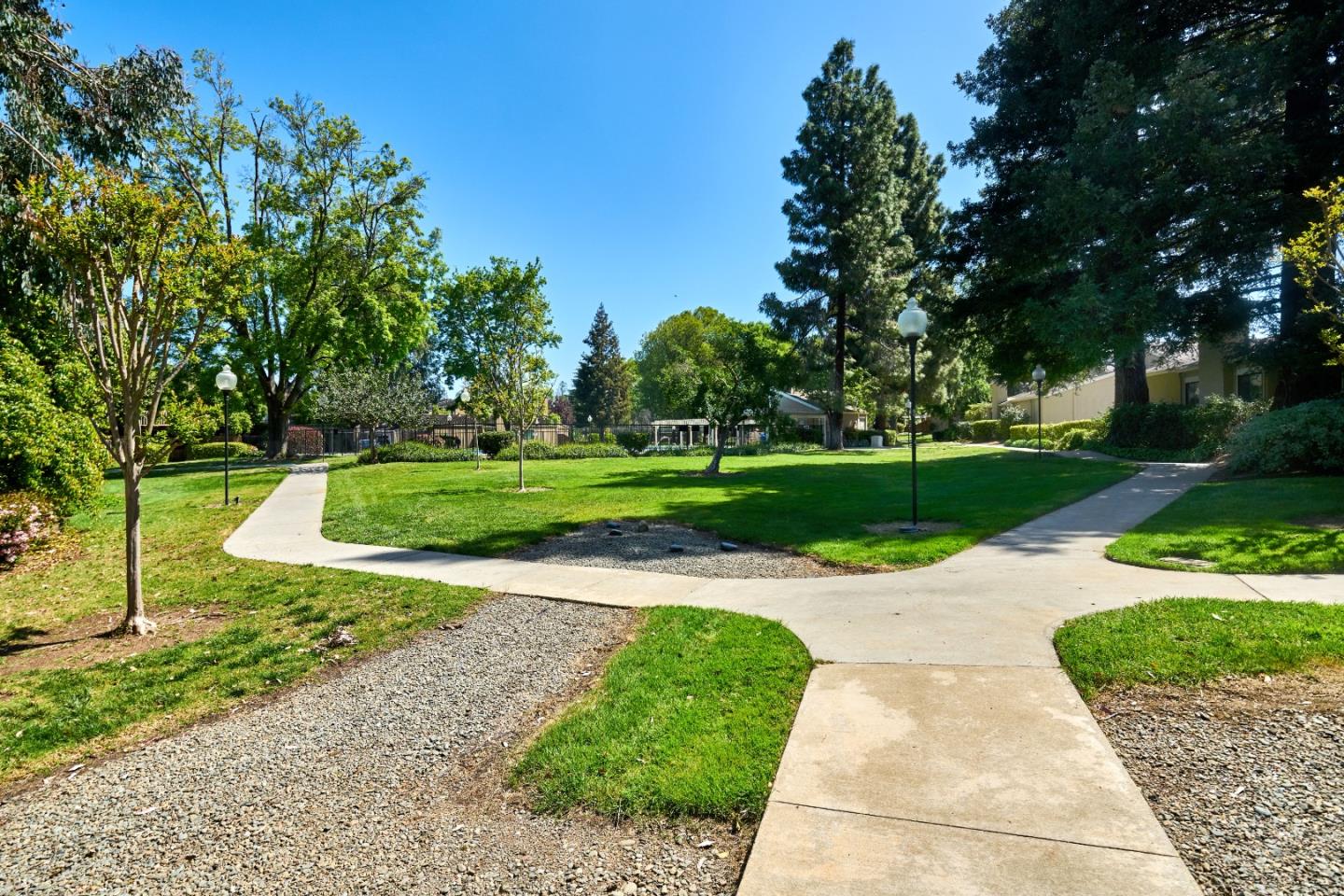 Detail Gallery Image 39 of 44 For 6579 Cooperage Ct, San Jose,  CA 95120 - 2 Beds | 2 Baths