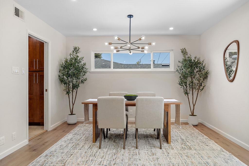Detail Gallery Image 6 of 28 For 1121 Vermont Way, San Bruno,  CA 94066 - 3 Beds | 2 Baths