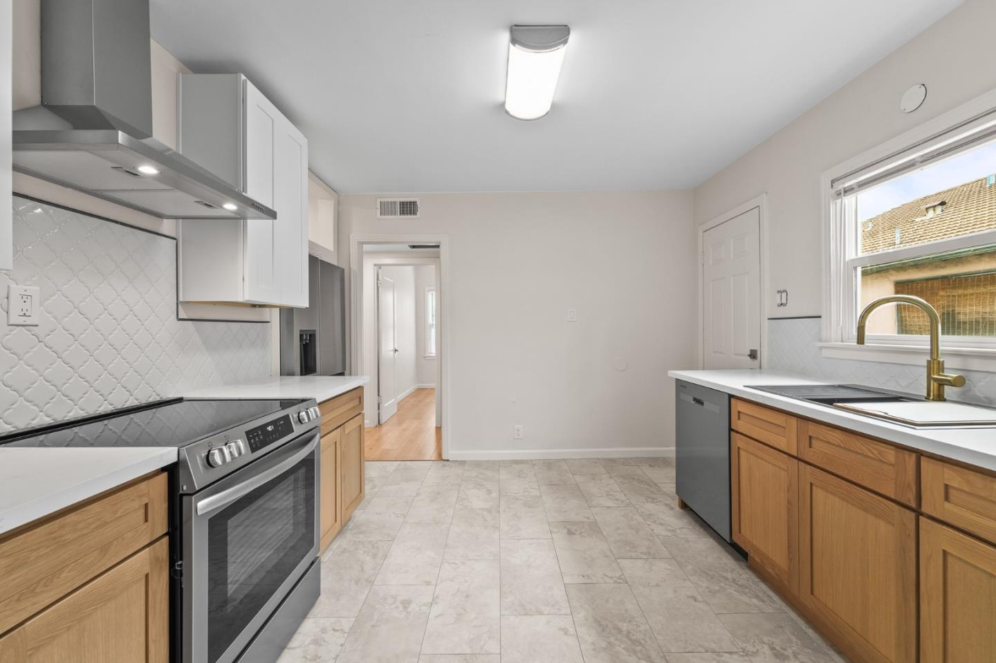 Detail Gallery Image 19 of 34 For 636 W 25th St, Merced,  CA 95340 - 2 Beds | 1 Baths