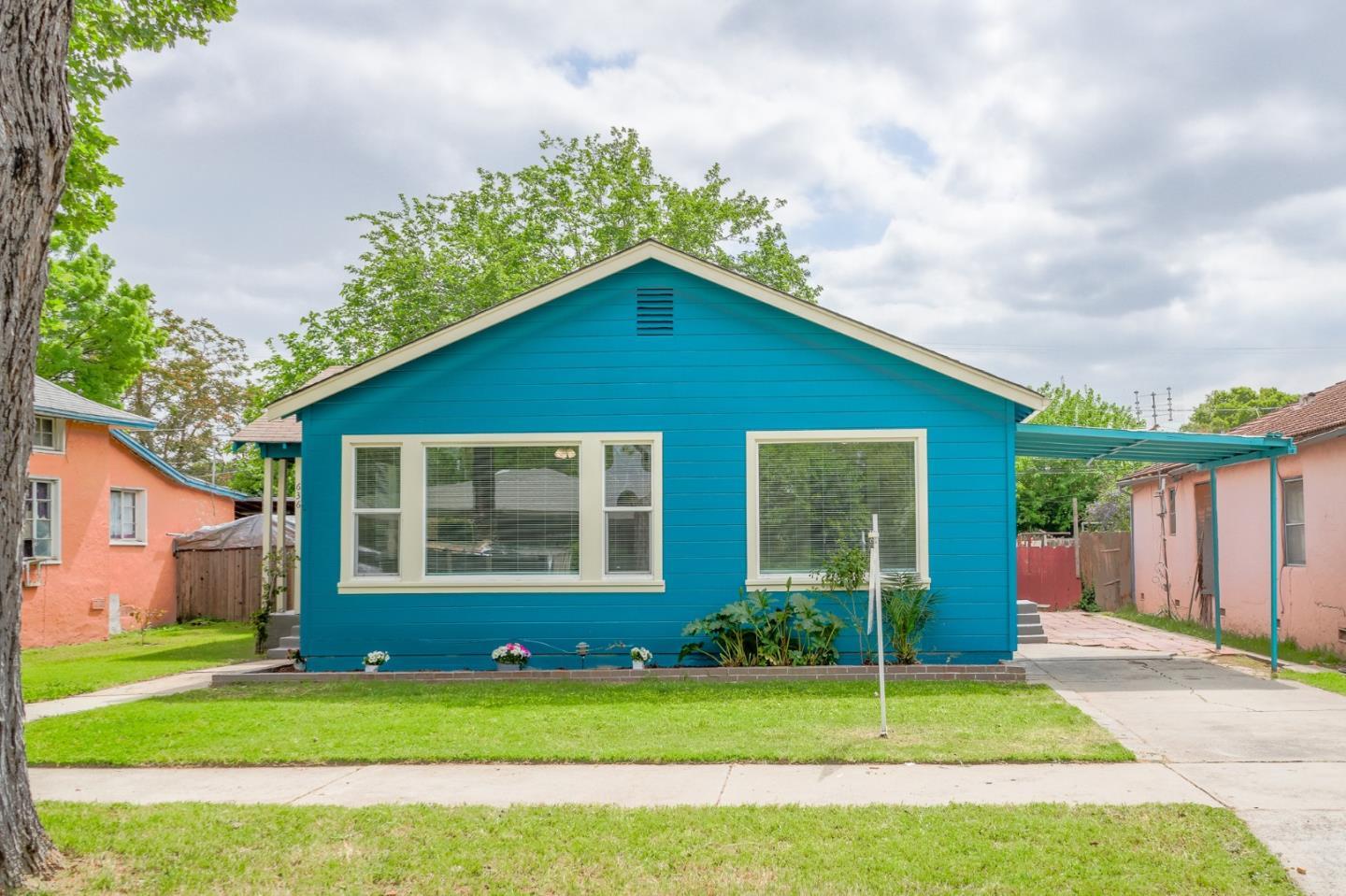 Detail Gallery Image 5 of 34 For 636 W 25th St, Merced,  CA 95340 - 2 Beds | 1 Baths
