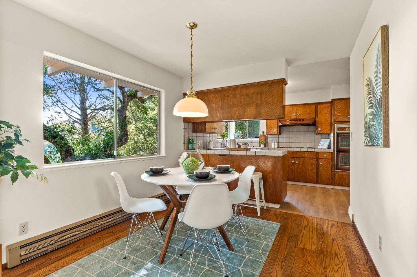 Detail Gallery Image 11 of 59 For 26025 Highland Way, Los Gatos,  CA 95033 - 4 Beds | 2/1 Baths