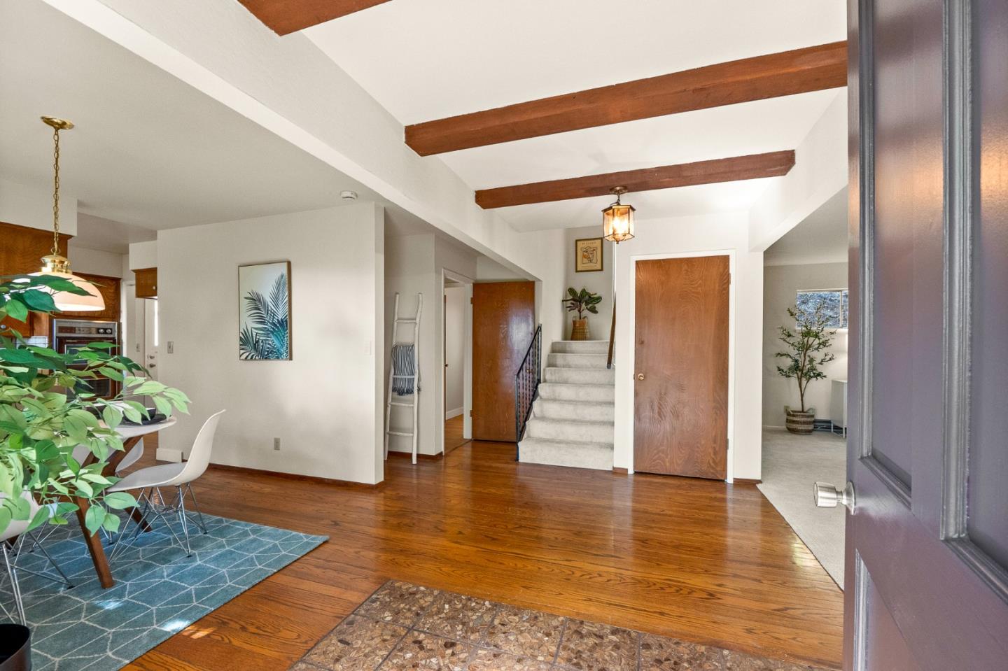 Detail Gallery Image 4 of 59 For 26025 Highland Way, Los Gatos,  CA 95033 - 4 Beds | 2/1 Baths
