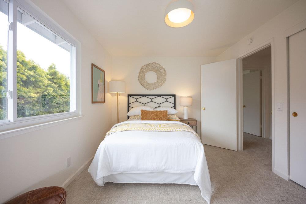 Detail Gallery Image 23 of 38 For 2008 Touraine Ln, Half Moon Bay,  CA 94019 - 4 Beds | 3 Baths