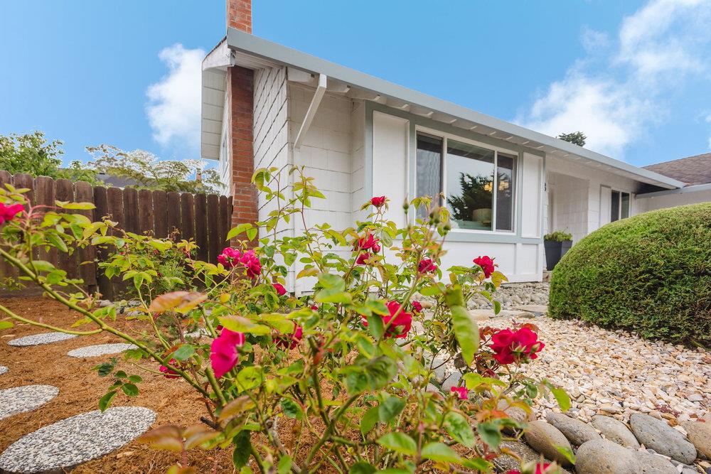 Detail Gallery Image 35 of 38 For 2008 Touraine Ln, Half Moon Bay,  CA 94019 - 4 Beds | 3 Baths