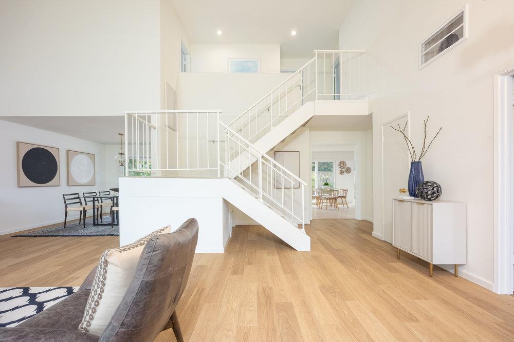 Detail Gallery Image 5 of 38 For 2008 Touraine Ln, Half Moon Bay,  CA 94019 - 4 Beds | 3 Baths