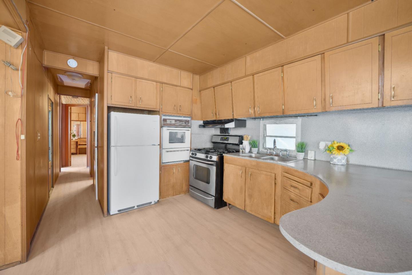 Detail Gallery Image 7 of 17 For 661 Bonita Ave #79,  San Jose,  CA 95116 - 2 Beds | 1 Baths
