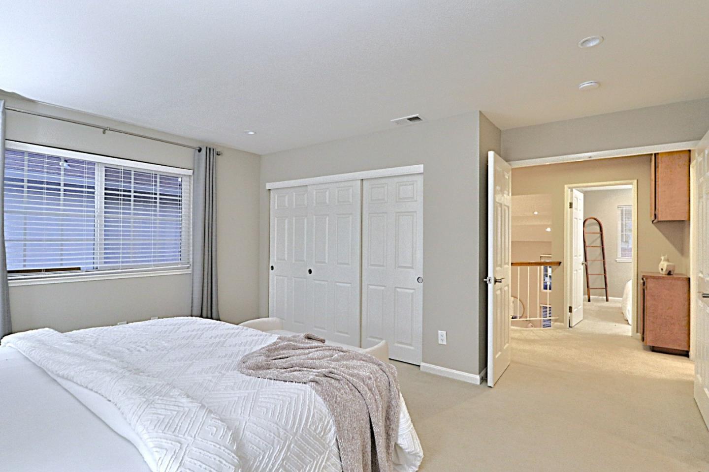 Detail Gallery Image 24 of 37 For 1944 N Star Cir, San Jose,  CA 95131 - 2 Beds | 2/1 Baths