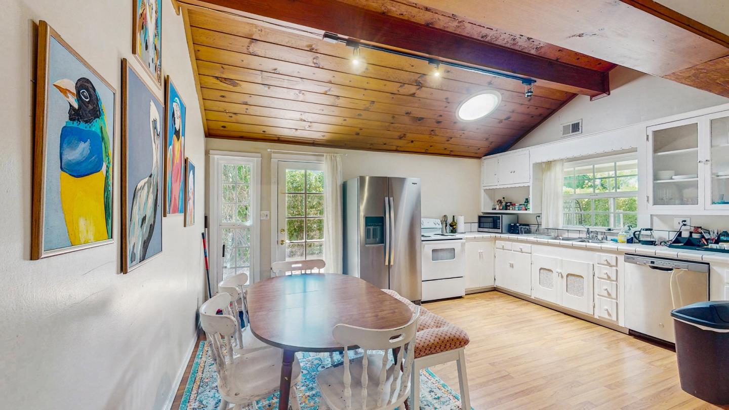 Detail Gallery Image 13 of 36 For 240 S 1st St, Campbell,  CA 95008 - 2 Beds | 2 Baths