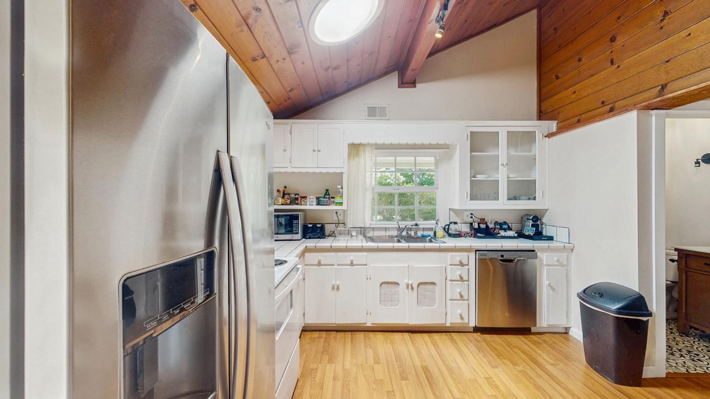 Detail Gallery Image 15 of 36 For 240 S 1st St, Campbell,  CA 95008 - 2 Beds | 2 Baths