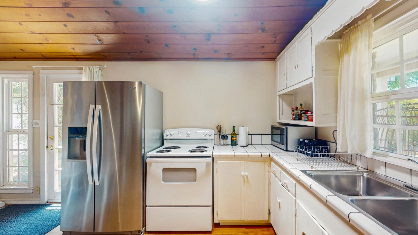 Detail Gallery Image 16 of 36 For 240 S 1st St, Campbell,  CA 95008 - 2 Beds | 2 Baths