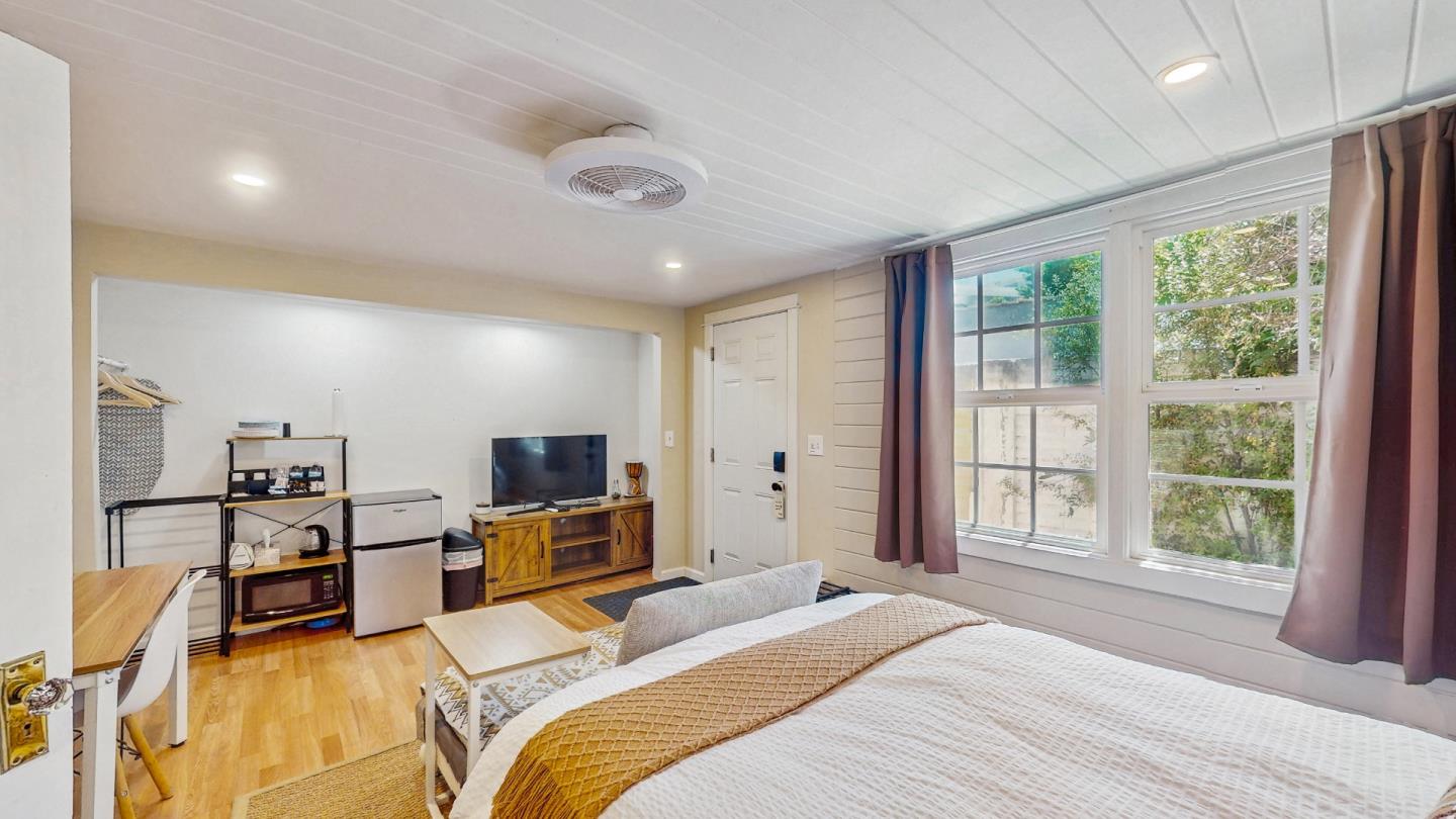Detail Gallery Image 25 of 36 For 240 S 1st St, Campbell,  CA 95008 - 2 Beds | 2 Baths